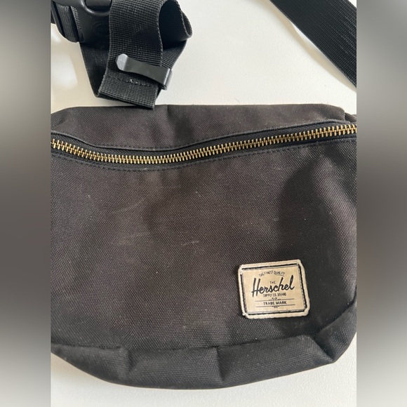 Herschel Hip Pack - Picture 3 of 4
